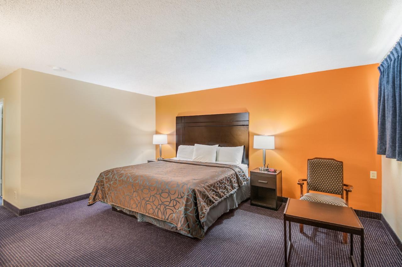Americas Best Value Inn Giddings Buitenkant foto