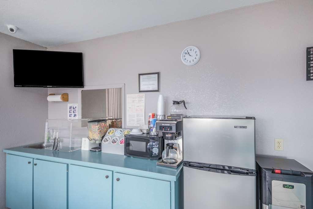 Americas Best Value Inn Giddings Buitenkant foto