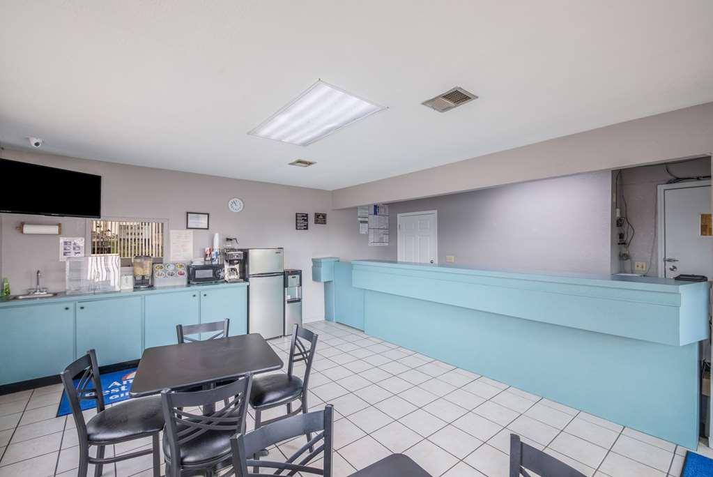 Americas Best Value Inn Giddings Interieur foto