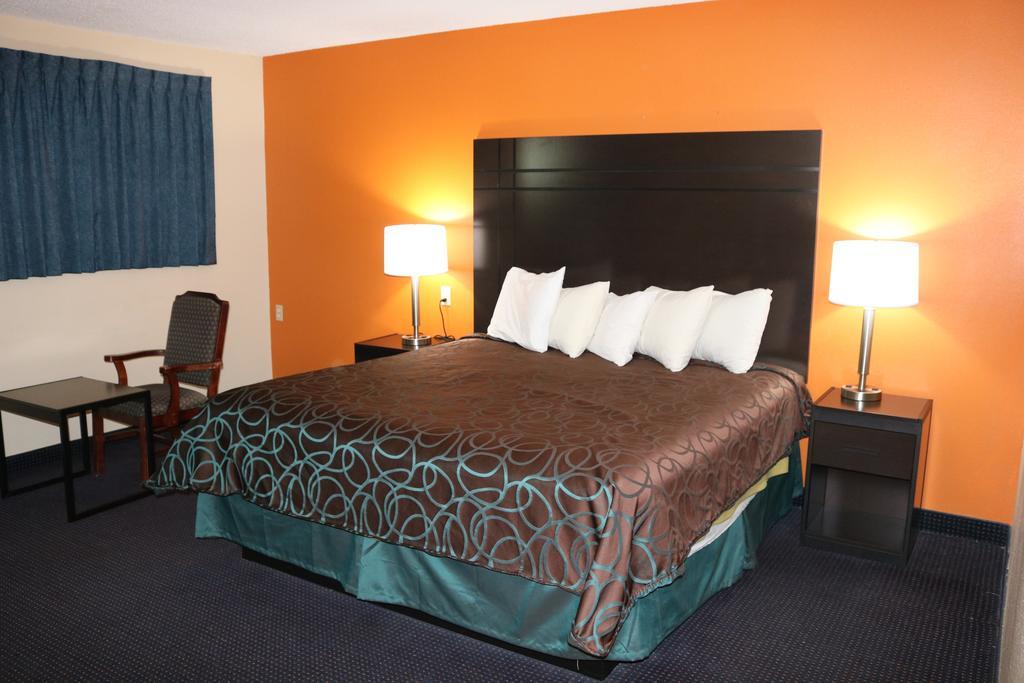 Americas Best Value Inn Giddings Buitenkant foto