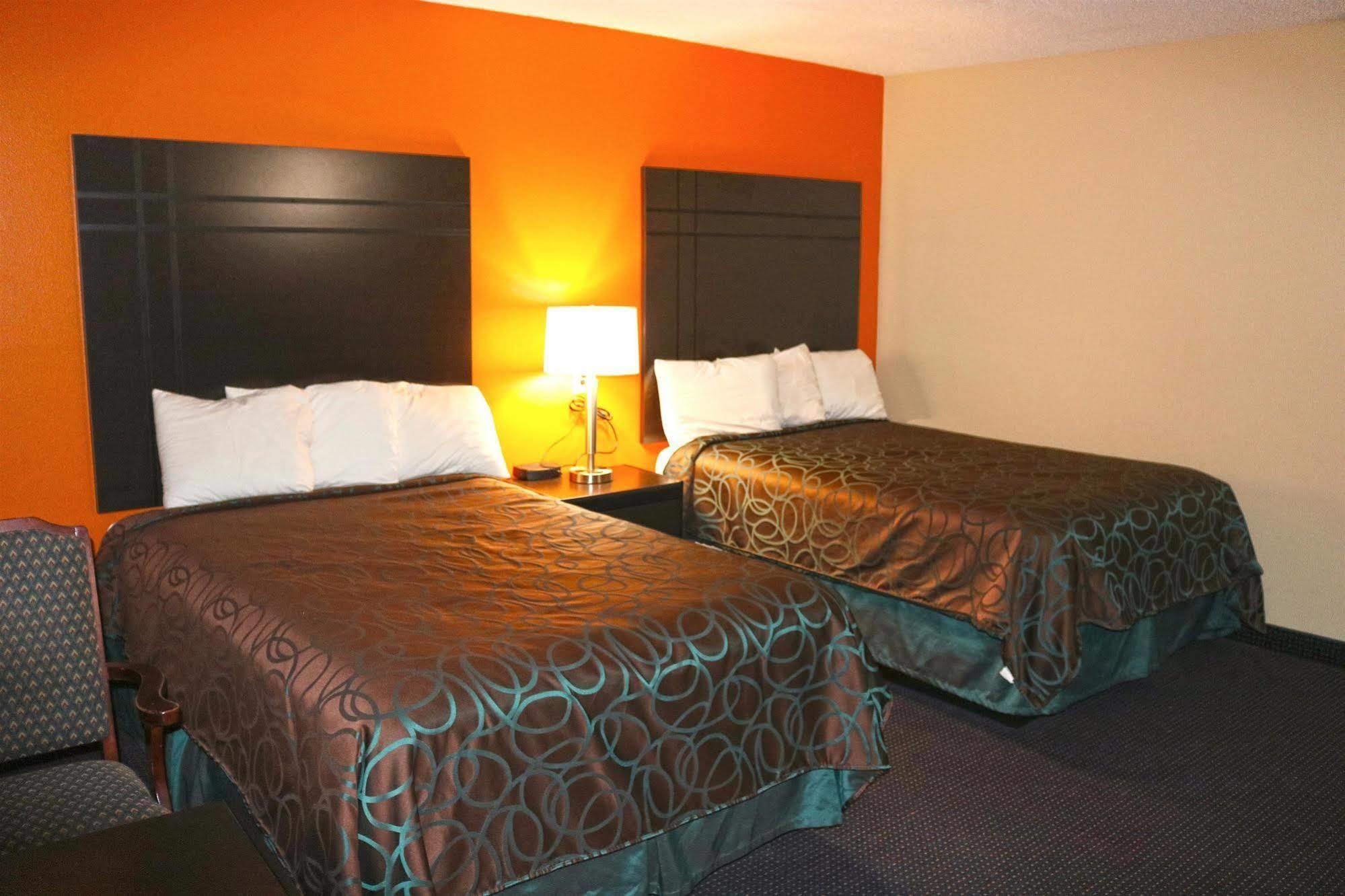 Americas Best Value Inn Giddings Buitenkant foto